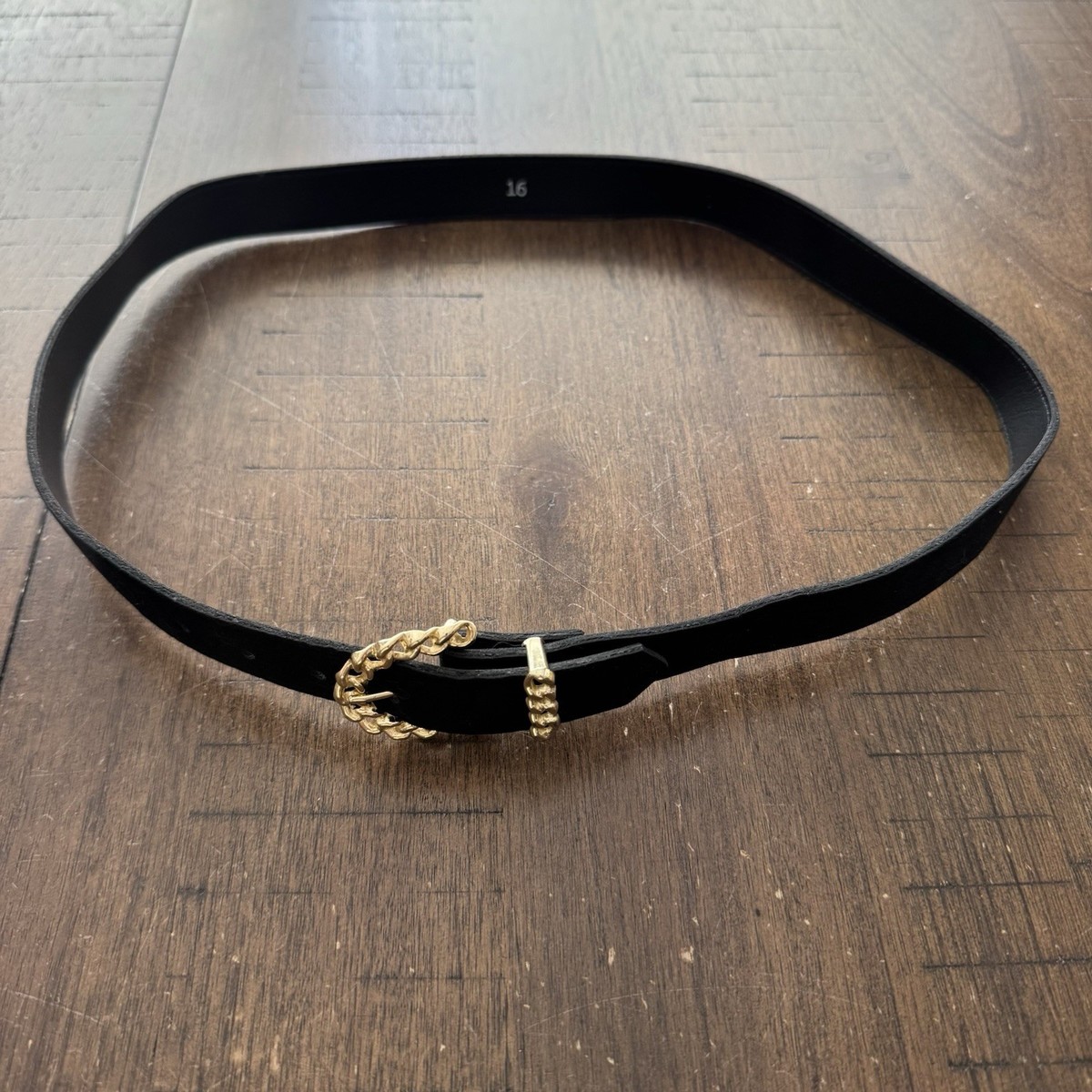 Vtg Women's Belt Sz 16 32-34” Black Velvet Gold Tone Metal Chain