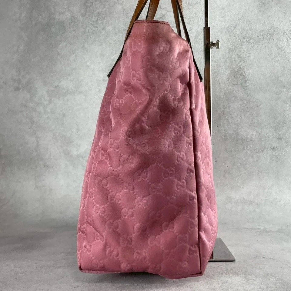 Bolso de Mano Gucci Rosa Nylon GG 282439 Cuero Borde Para Mujer Auténtico De Colección Foto 4 de 4
