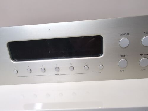 Sintonizzatore stereo FM/AM YBA raffinato audio completo - Foto 4 di 22