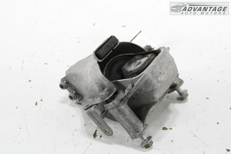 AUDI A4 QUATTRO B8 2013-2016 2,0 L montaje motor delantero izquierdo lado conductor OEM Foto 2 de 4