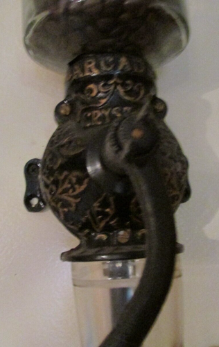 Molinillo de café antiguo de hierro fundido de cristal arcade en relieve n.º 3 - Imagen 5 de 8