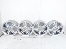 8U0601025P SET CERCHI IN LEGA R17 AUDI Q3 (8UB-8UG) 2.0 TFSI 16V AUT 170CV 2013 