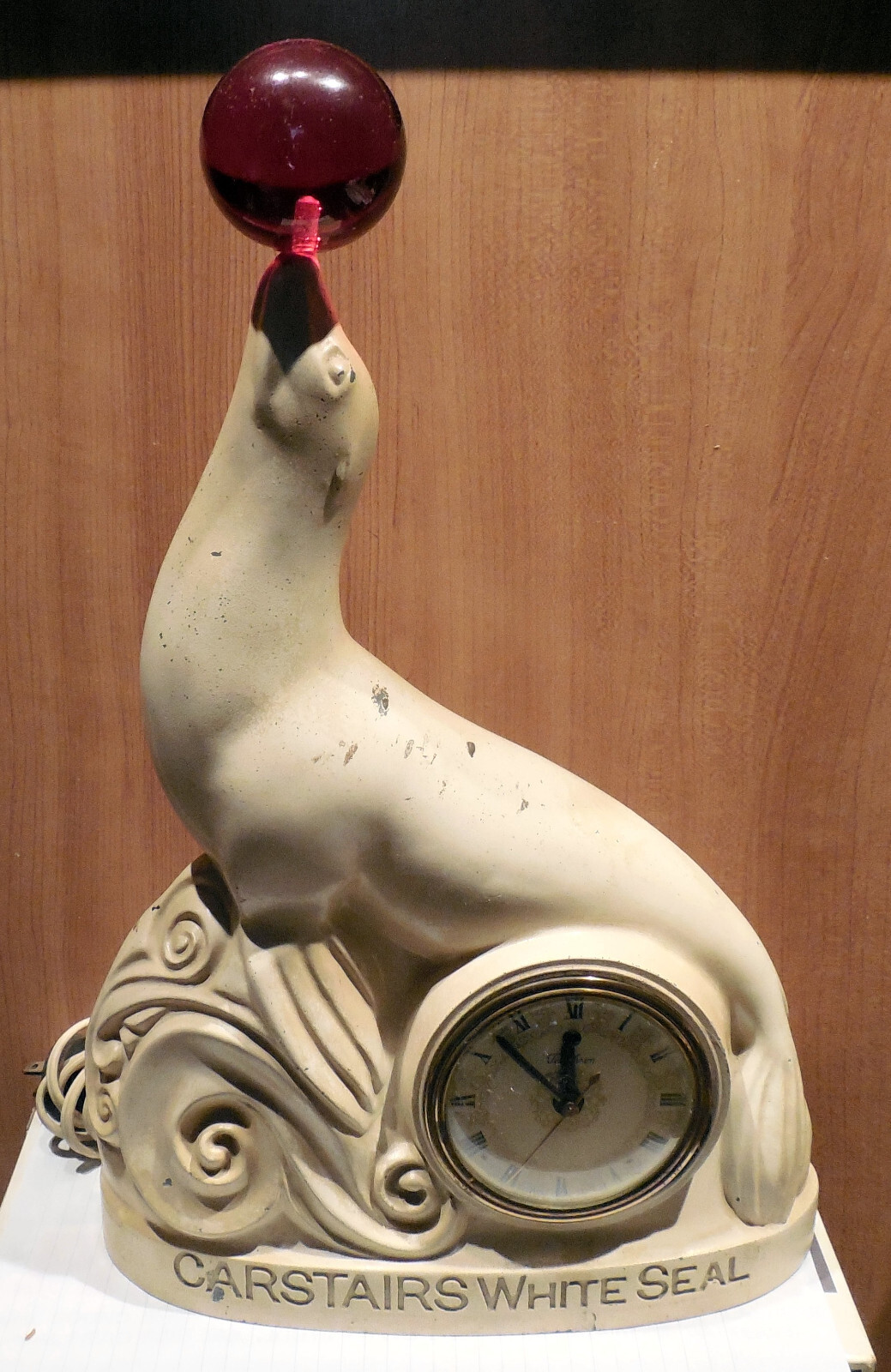 VINTAGE CARSTAIRS WHITE SEAL WHISKEY TELECHROM CLOCK WORKS MANTLE BAR