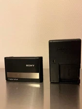 Sony Cyber-shot DSC-T20 Digital Camera Black Slim Design Face Detection