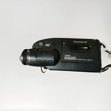 Canon E520 8MM Video Camcorder Canovision 8 10X FOR PARTS with Remote Turns on.