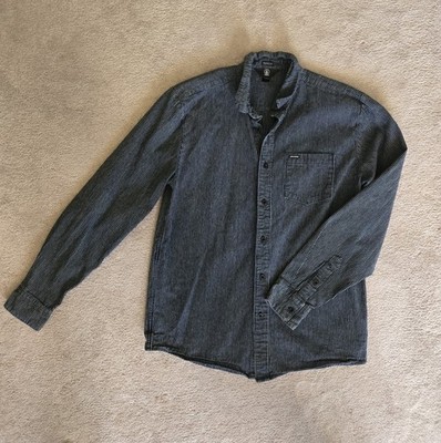 Volcom Men's Medium Long Sleeve Navy Blue/White Stripe Button Down Shirt