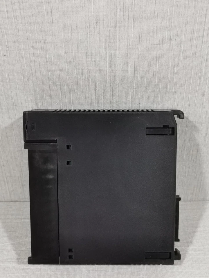 GE FANUC IC693BEM331N SERIES 90-30 GENIUS BUS CONTROLLER - Missing Front Cover - Image 4 of 4