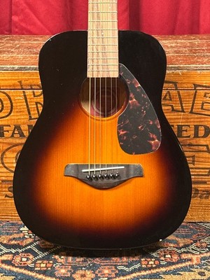 Yamaha FG Junior 3/4 Size Acoustic Guitar Sunburst JR2 w/ Original