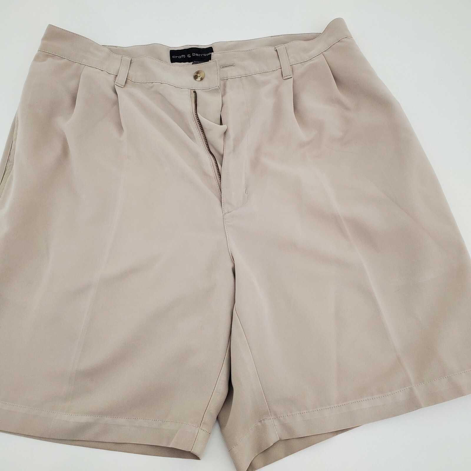Croft & Barrow Men's Khaki Colored Oxford Golf Shorts 100 Polyester