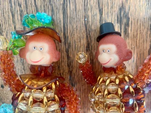 10-Vintage Kit Ornaments HAND-MADE Beaded Bodies Animal Head Christmas Hong Kong - Picture 10 of 20