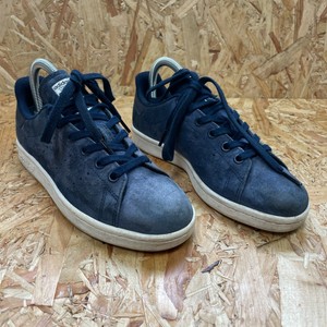 navy blue suede stan smith