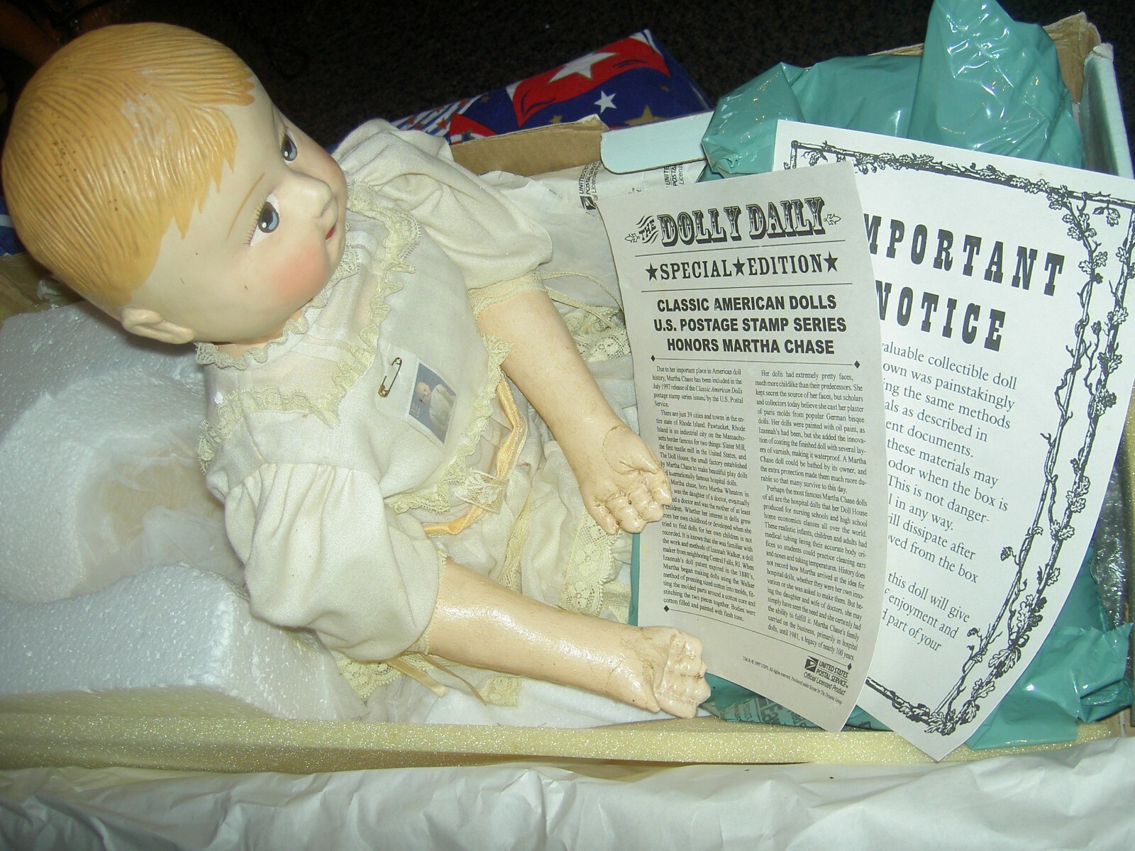 Martha CHASE MINT in BOX, 25" cloth Classic American Series USPS 1997