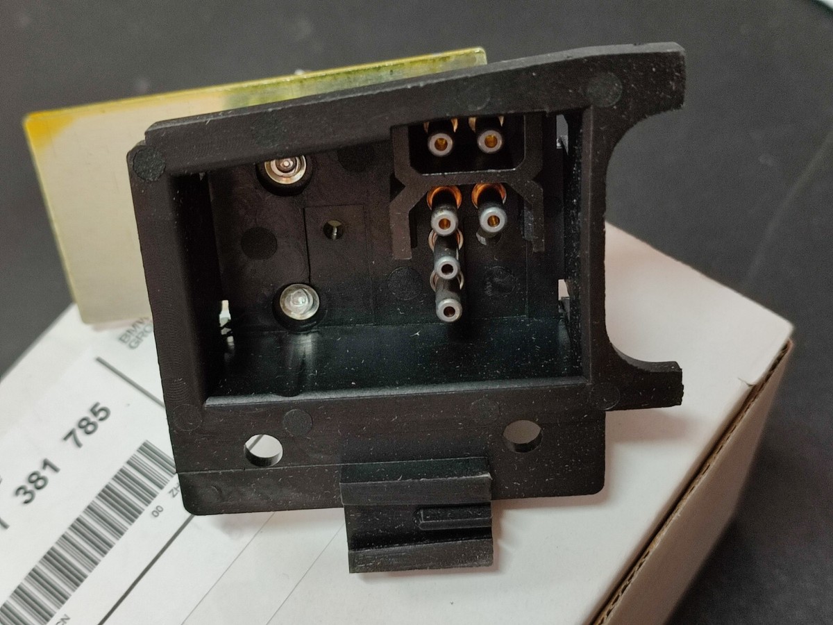 BMW E28-E24 A/C transistor !!NEW!! !!GENUINE!! 64111381785 | eBay