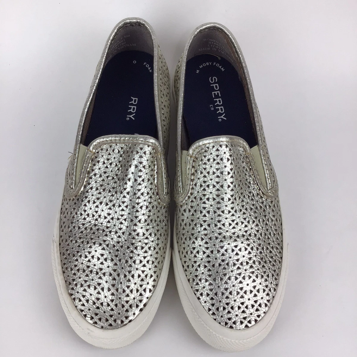 Sperry Women s Seaside Perforated Leather Sneaker Metallic Memory