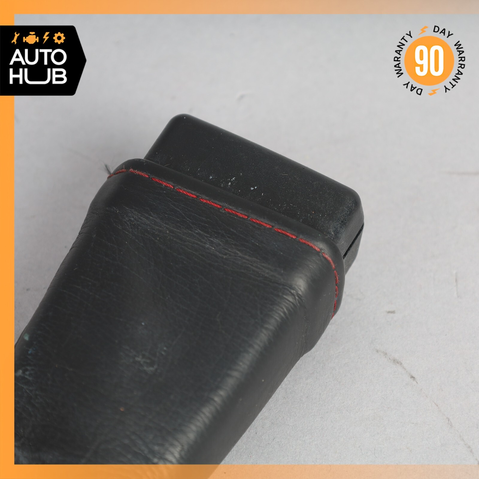 08-19 Maserati GranTurismo M145 Front Left or Right Seat Belt Buckle Black OEM