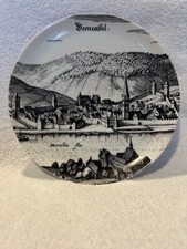 VINTAGE GEGR 1849 UHLENHORST COLLECTOR PLATE BERNCASTEL