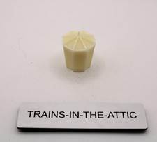 LIONEL 71-8 CREAM LAMP SHADE FOR 71 VINTAGE BOULEVARD POST WE MFG THESE IN USA