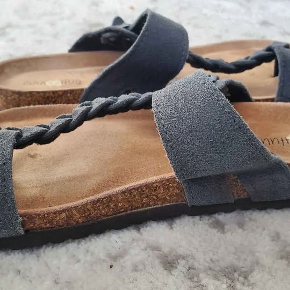 Gaa Huu sz 8.5 grey sandals View 4