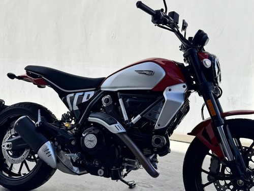2025 Ducati Scrambler Icon Ducati Red 