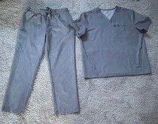 Jaanuu Gray Women  s Scrub Set 2-Piece  Top w/ 3 Pockets  Jogger Pants Size L