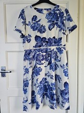 Cath Kidston Blue Rose Floral Dress UK14 White Fit & Flare Short Sleeve LaceTrim