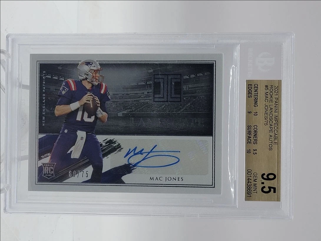 Mac Jones Panini Impeccable Rookie Landscape Autographs #RLMJ Base
