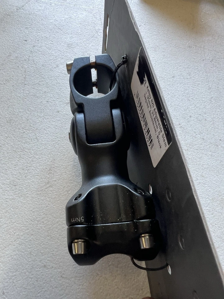 Kalloy UNO 820 Adjustable STEM 1 1/8" threadless 31.8 95mm 0-60° - Image 3 of 4