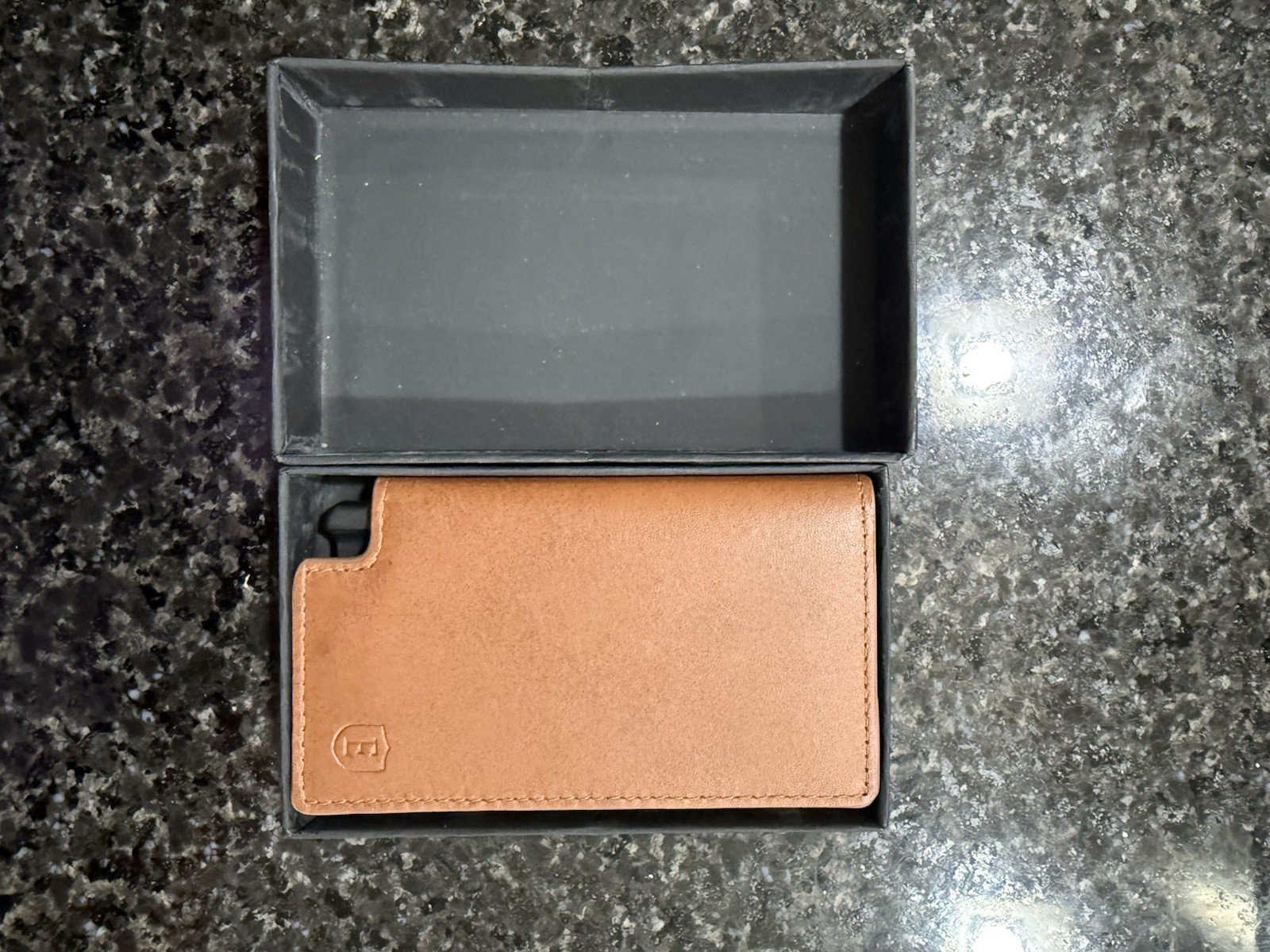 Elster Parliament Brown Leather Wallet  Brand New