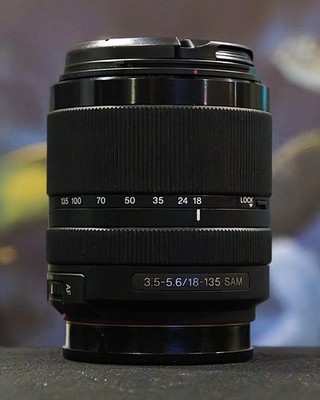 SONY DSLR DT 18-135mm F3.5-5.6 A-mount Lens SAL18135 Excellent +++ Condition