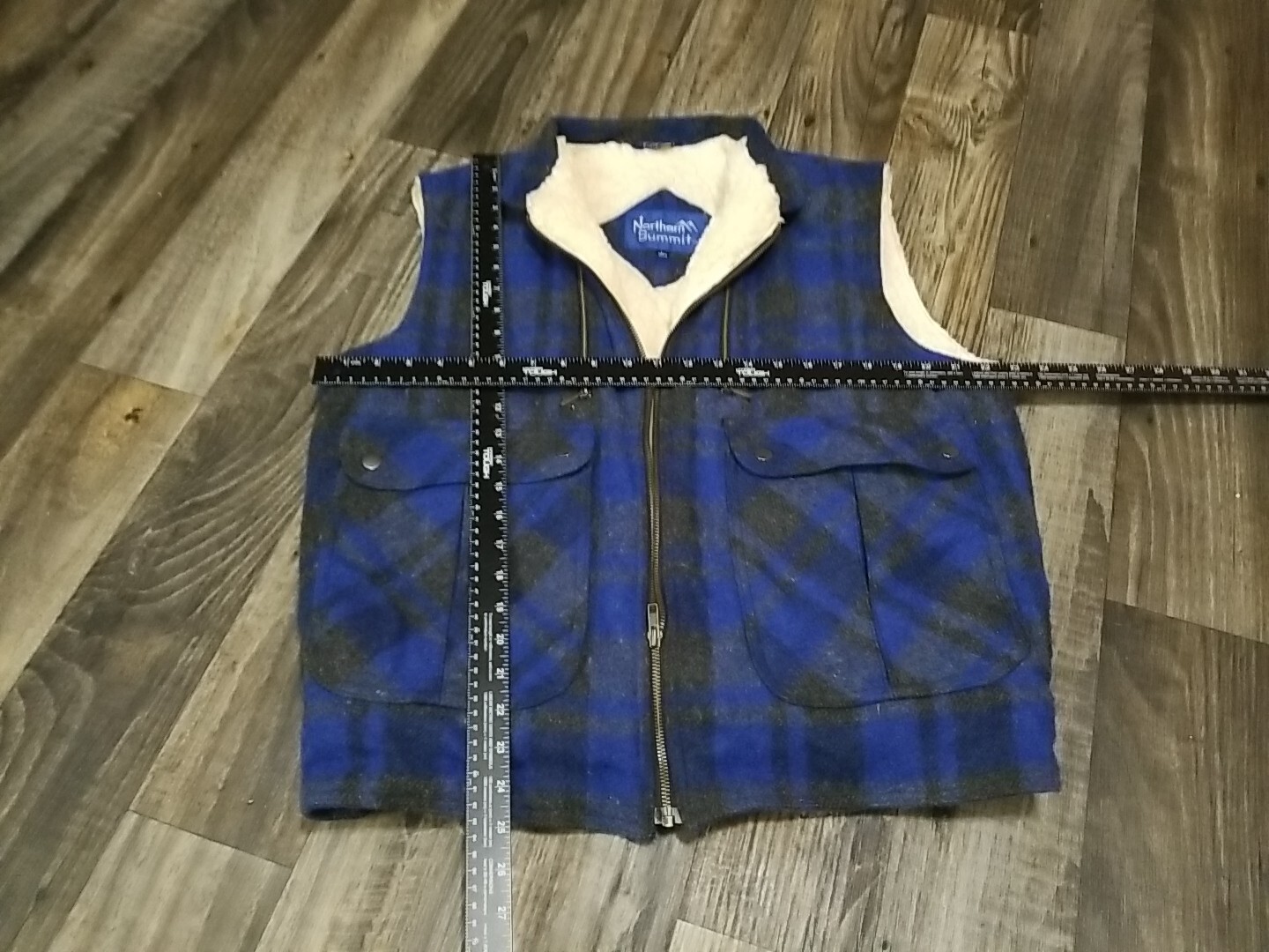 Picture 2 of 12
