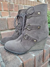 *DIBA TRUE*Better Now*44622●Lace-Up Boots● 3” Wedge Heel●Brown●Sz.8♡SUPER CUTE!♡