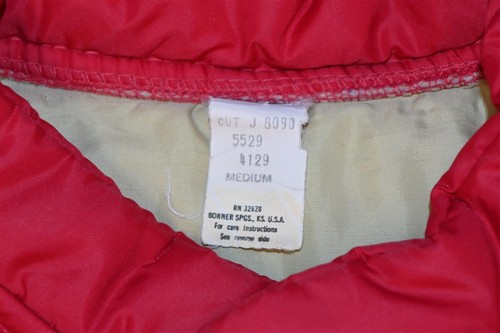 vintage 80s MANTIWOC BOOM TRUCKS RED POLY FILL SNAP UP WINTER PUFFY SKI VEST M - Picture 3 of 4