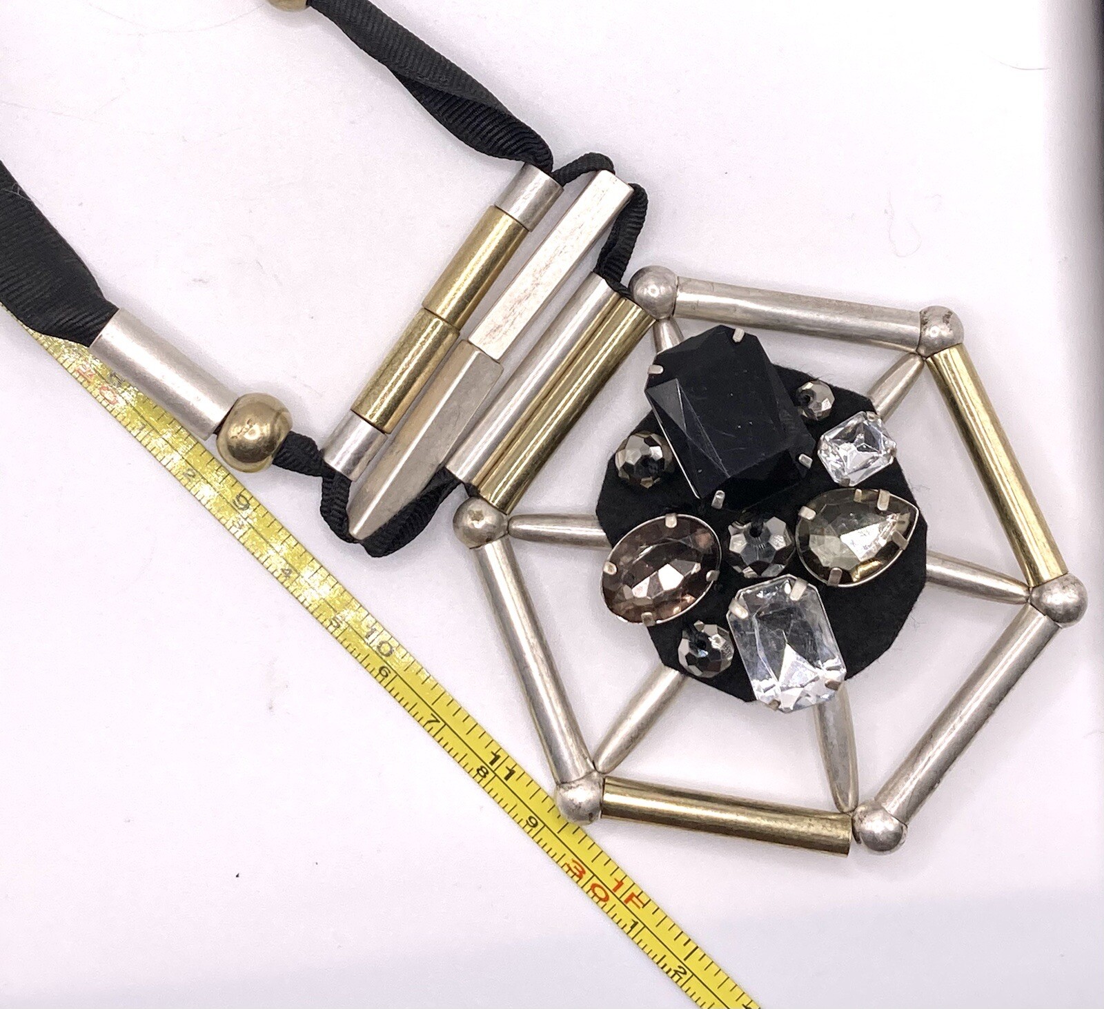 BEAUTIFUL Designer Statement Modern Abstract Neck… - image 2