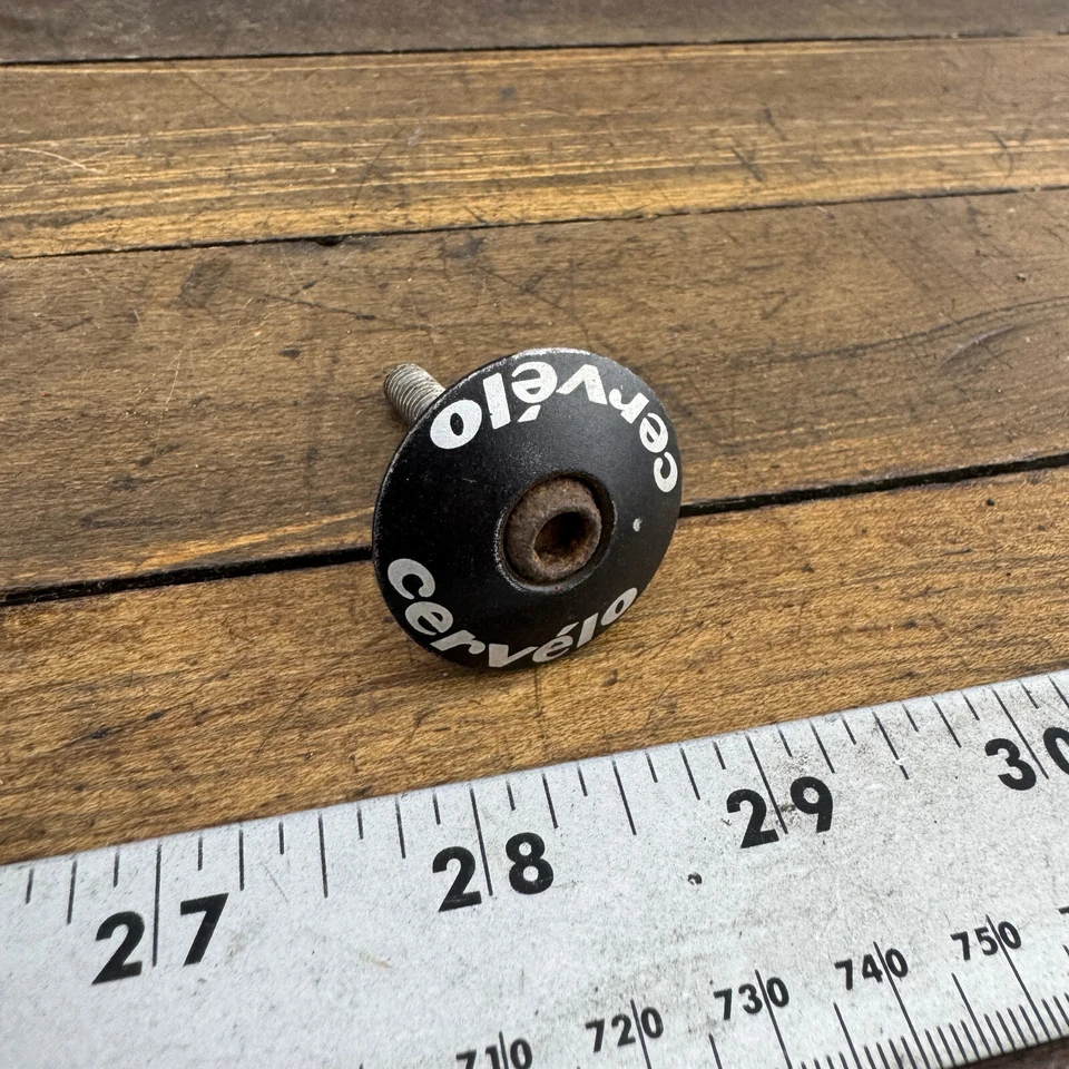 Tapa de auriculares Cervelo 1 1/8 pulgadas tuerca superior sin rosca aleación bicicleta de carretera carretera B negro Foto 4 de 4