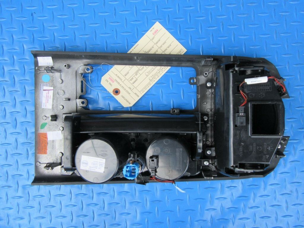 Maserati Ghibli Quattroporte center console compartment trim panel #6964