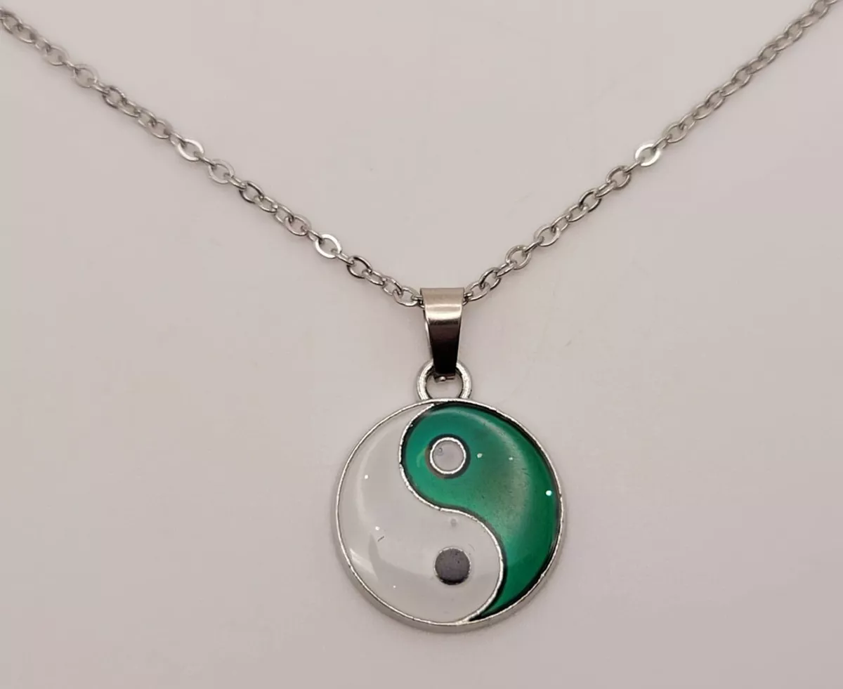 Mood Necklace Round Mood Color Changing Pendant for Girls Women