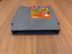Nr MINTY BOX CIB Donkey Kong Classics complete in nes Collector lot CLEAN A+