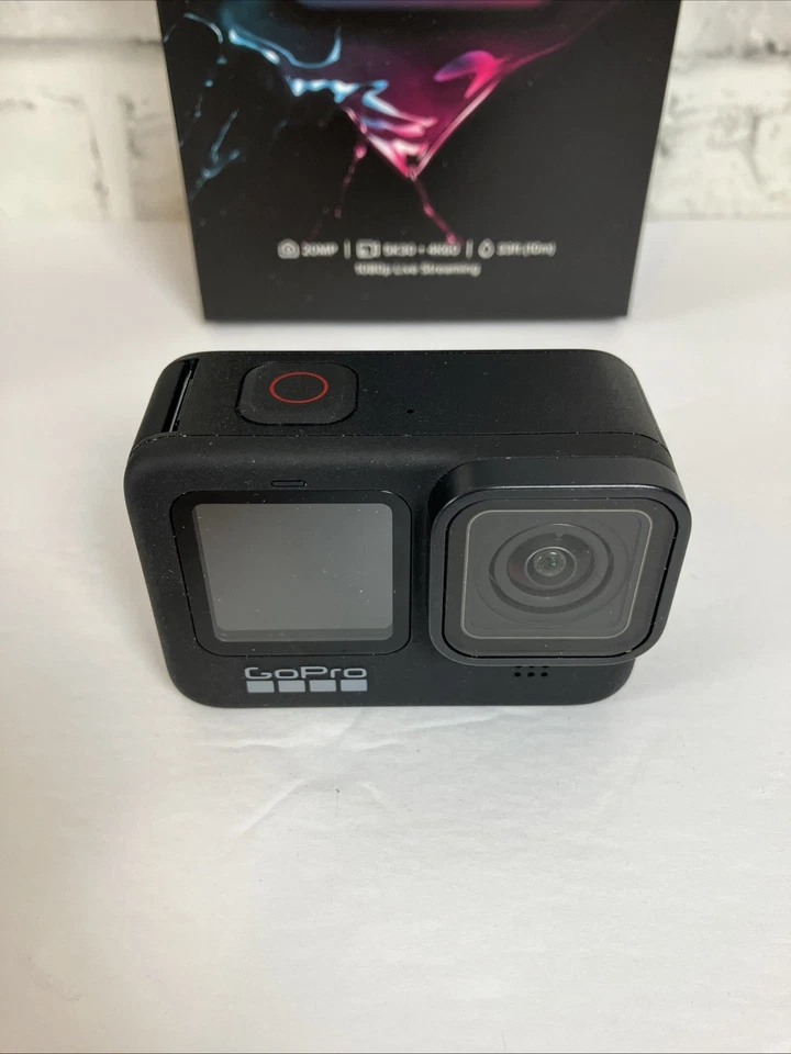 Pacote GoPro HERO9 preto com estojo inclui 4 novas baterias e carregador *USADO SUAVEMENTE - Imagem 4 de 4