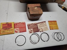 1935 - 1940 DODGE+PLYMOUTH PISTON RING SET N....