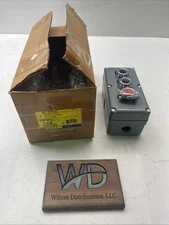 Square D 9001KYK327 Control Station Enclosure 3NO-3NC 600V- New In Box