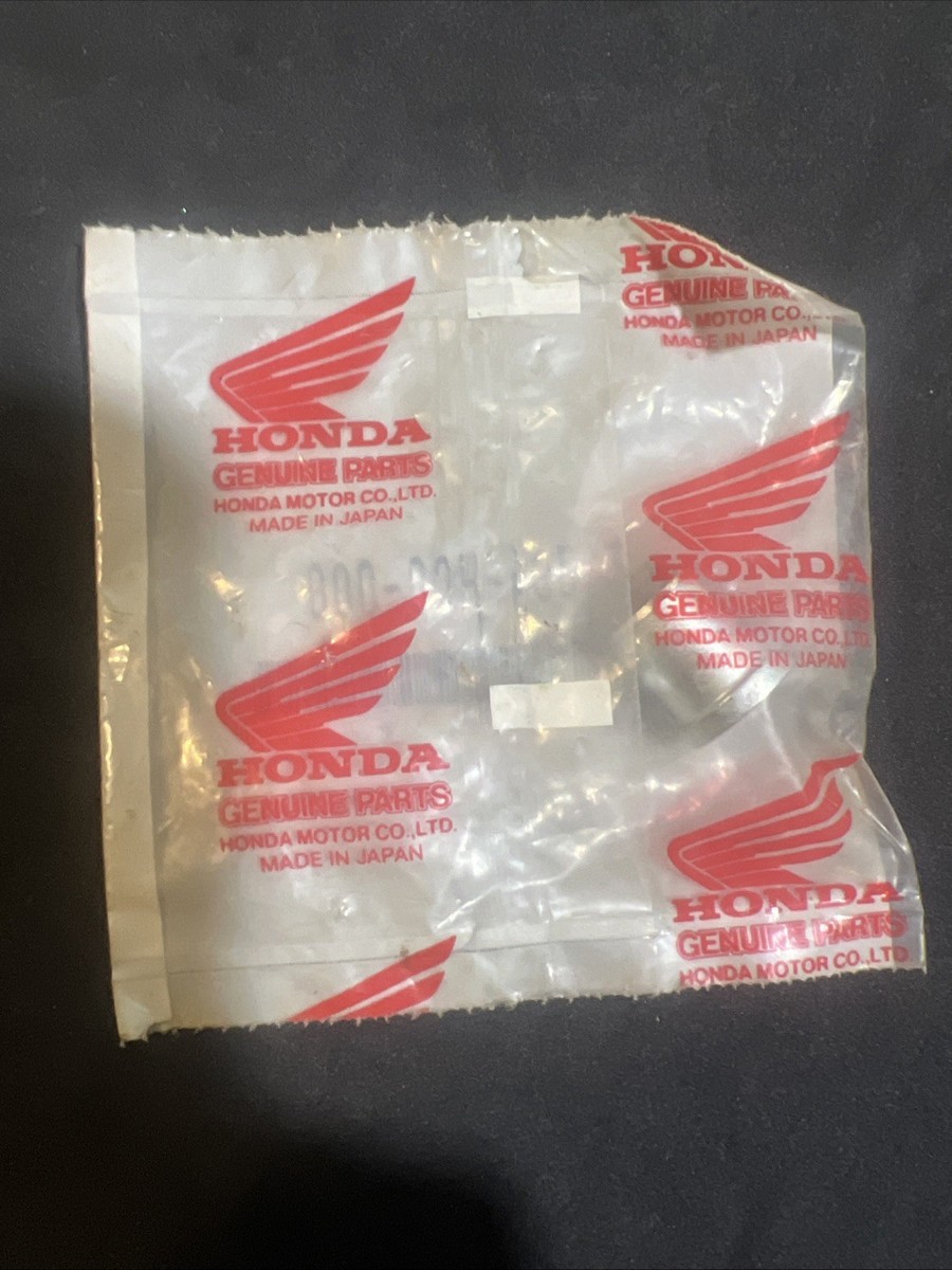 C‼︎ 1 Genuine Honda TRX 250 300 400 450 700 Arm Pivot Collar OEM