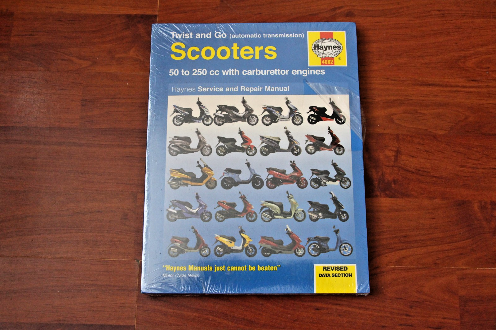 SCOOTERS 50 TO 250cc WITH CARBURETTOR ENGINES HAYNES SERVICE REPAIR MANUAL.