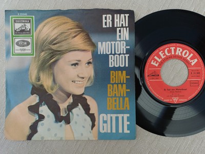 GITTE - Er hat ein Motorboot