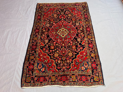 3'5x5'2 Ft Vintage Caucasian Style Rug Red Floral Medallion Wool Carpet