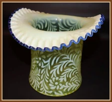 FENTON ART GLASS " BLUE CREST DAISY & FERN TOPAZ OPALESCENT " - URANIUMN