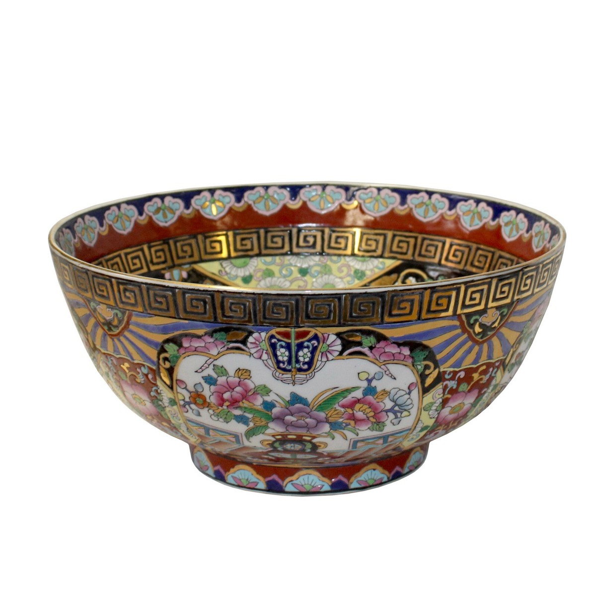 Chinese Oriental Vintage Round Black Golden Enamels Scenery Flower Bowl ws791S Chinese Oriental Vintage Round Black Golden Enamels Scenery Flower Bowl ws791S