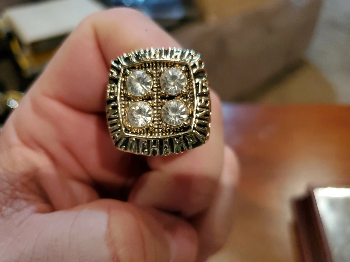 Terry Bradshaw Replica Superbowl Champions Ring. Bradshaw 4th