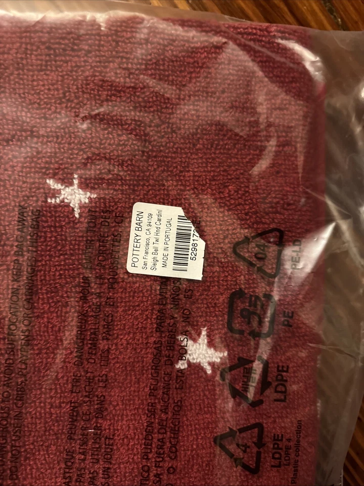 Pottery barn holiday towel hand kitchen bath Rudolph Santa  party gift Kid h - Image 4 of 4