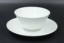 KPM Berlin Feldblume Sauciere So&szlig;ensch&uuml;ssel wei&szlig; Trude Petri Design Porzellan