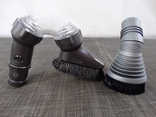 Dyson Multi-Angle Vacuum Attachment Brush Tool 917646-01 And Brush /G6